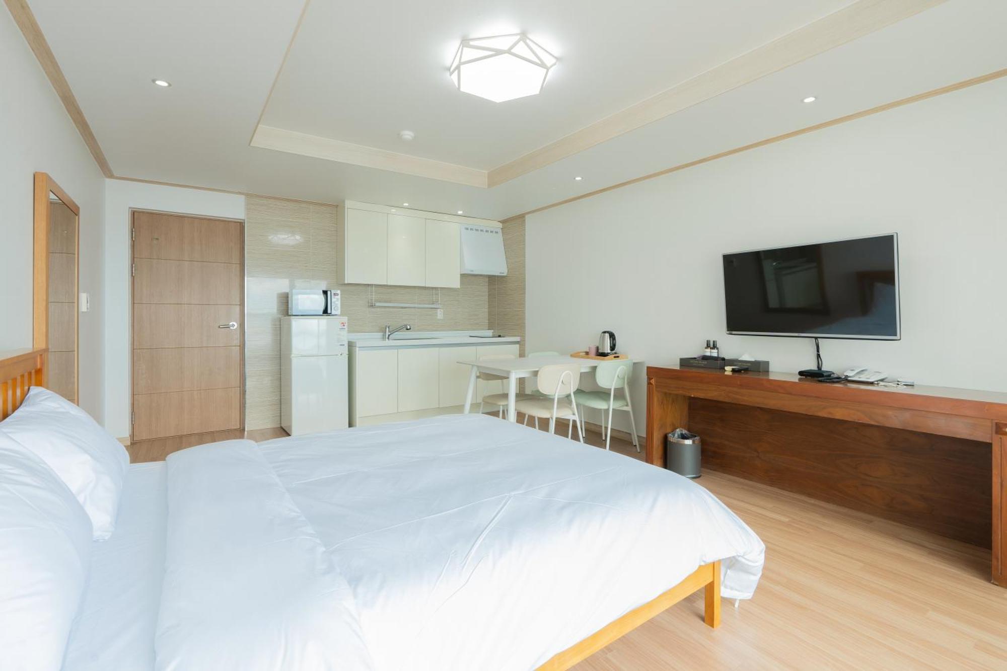Ocean Palade Hotel 济州市 外观 照片